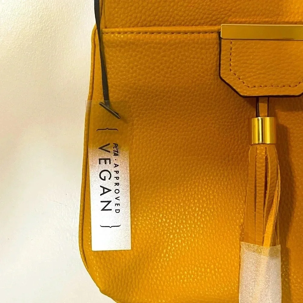 Deluxity Los Angeles Yellow Vegan Peta approved Women Crossbody Messenger - Picture 8 of 17